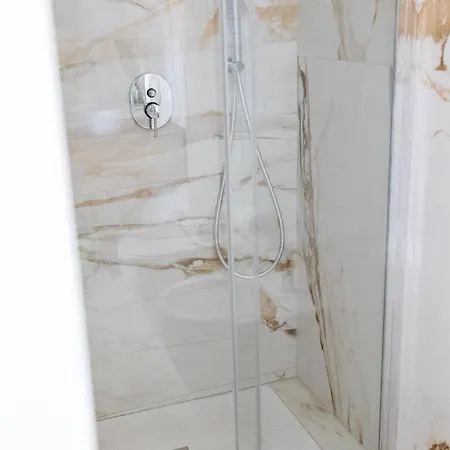 Borgo La Chiusa Πανσιόν 4*