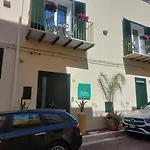 Affittacamere Borgo La Chiusa 4*