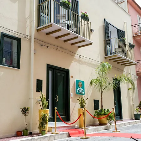 Borgo La Chiusa Pensjonat 4*